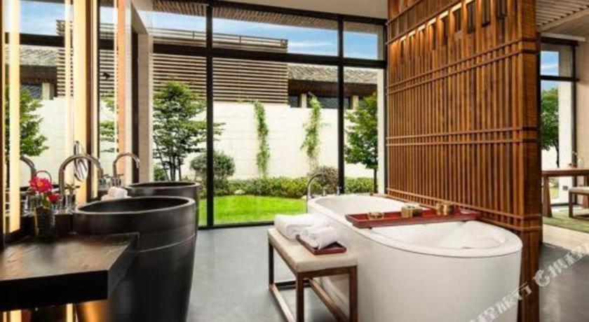 Hotel Ahn Luh Zhu Jia Jiao Shanghaj Zewnętrze zdjęcie